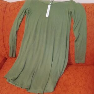 Nwt Dearcase Olive Green V-Neck Top